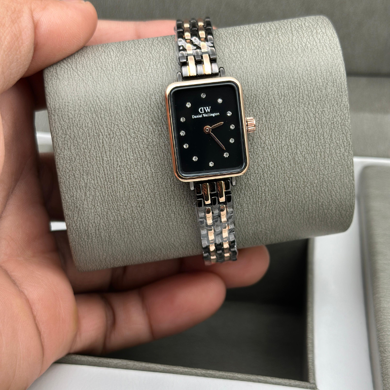 Classy Daniel Wellington Watch For Women (J2133)